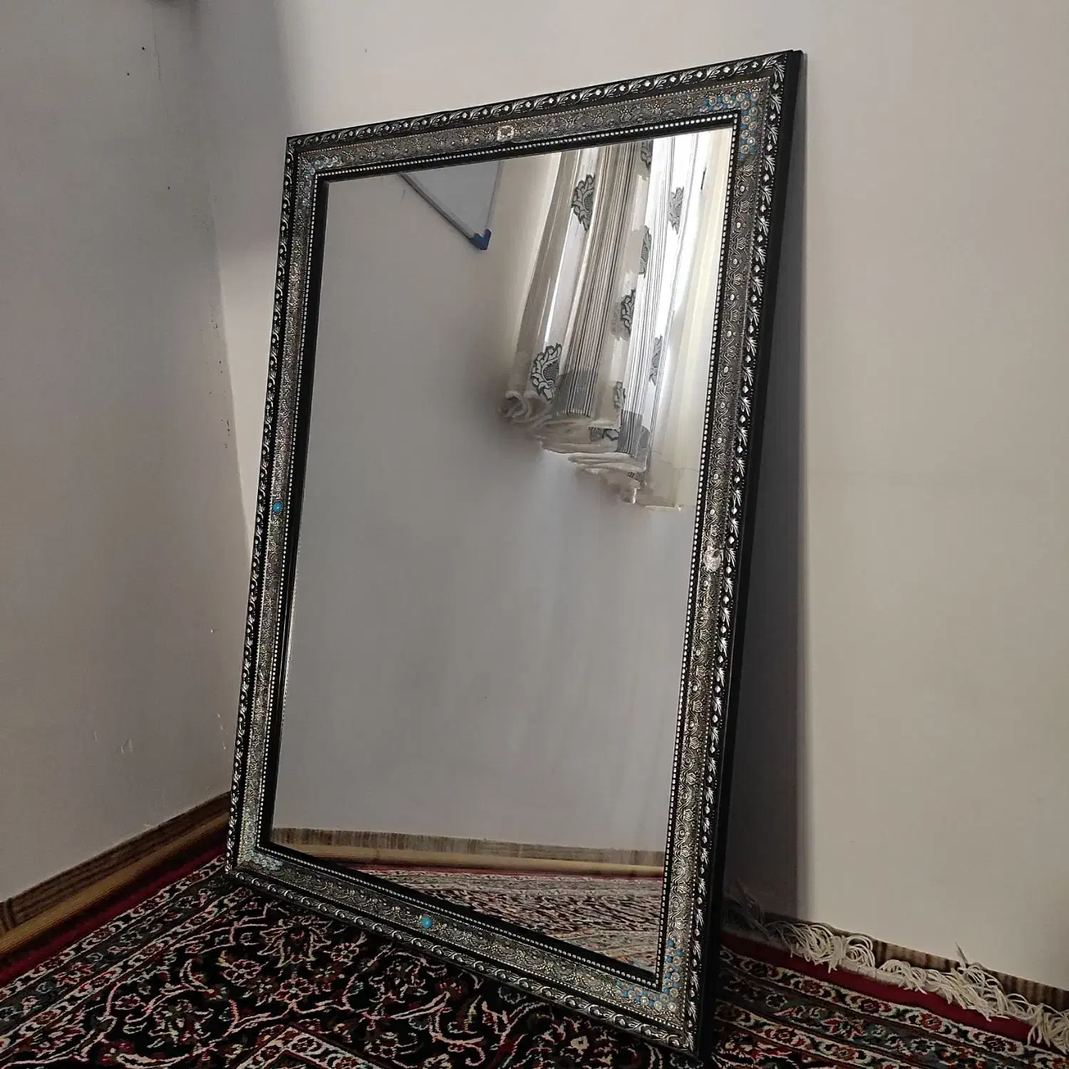 آینه ۶۸ در ۹۸|آینه|بجنورد, |دیوار