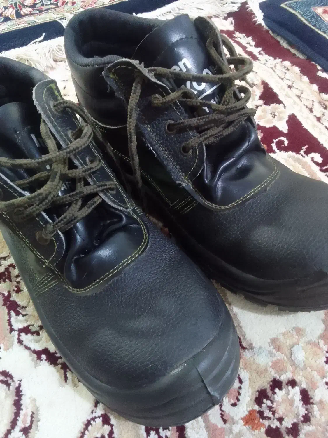 کفش کار|کیف، کفش، کمربند|سیرجان, |دیوار