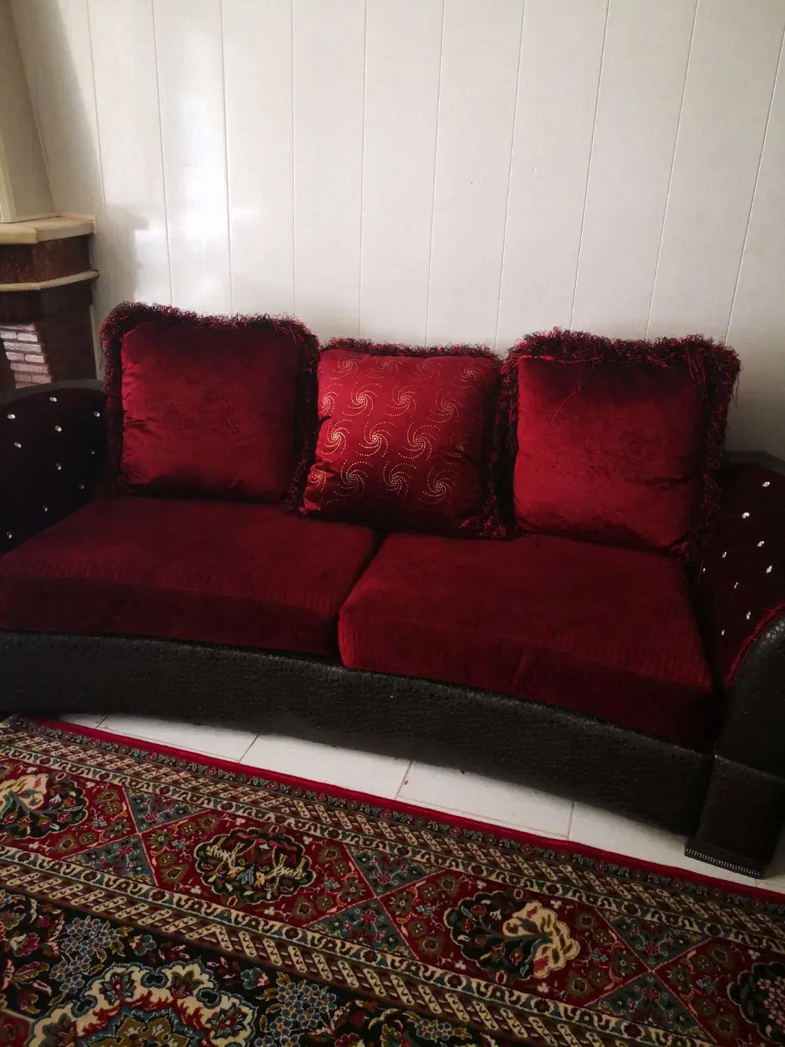 مبل  راحتی هفت نفره|مبلمان خانگی و میز عسلی|اصفهان, جویباره|دیوار