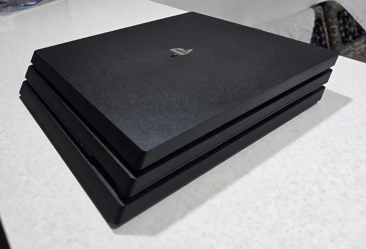 Ps4 Pro 7216B|کنسول، بازی ویدئویی و آنلاین|مشهد, حسینآباد|دیوار