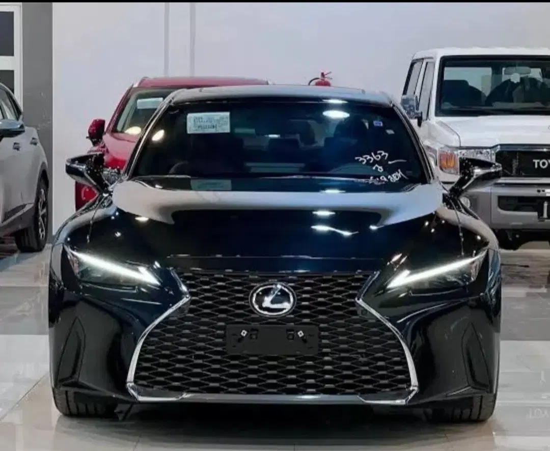 lexus is 300|خودرو سواری و وانت|شیراز, شهرک جماران|دیوار