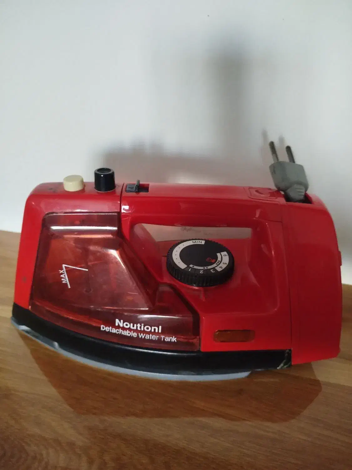 اتو بخار قدیمی|اتو و لوازم اتو|بروجرد, |دیوار