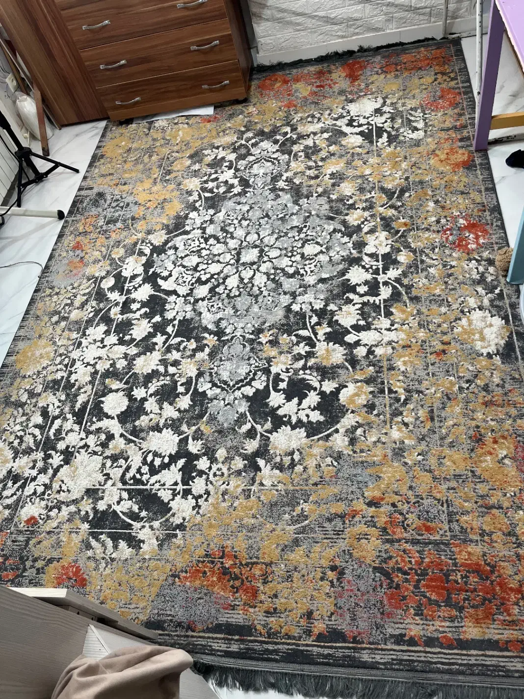 فرش مشهد|فرش|گلبهار, شهر جدید گلبهار|دیوار