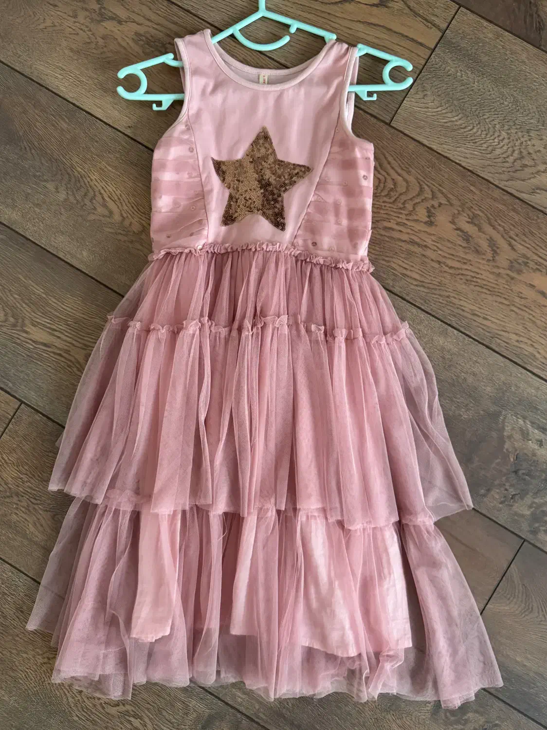 لباسهای دخترانه تا ۸سال|کفش و لباس بچه|تهران, پاسداران|دیوار