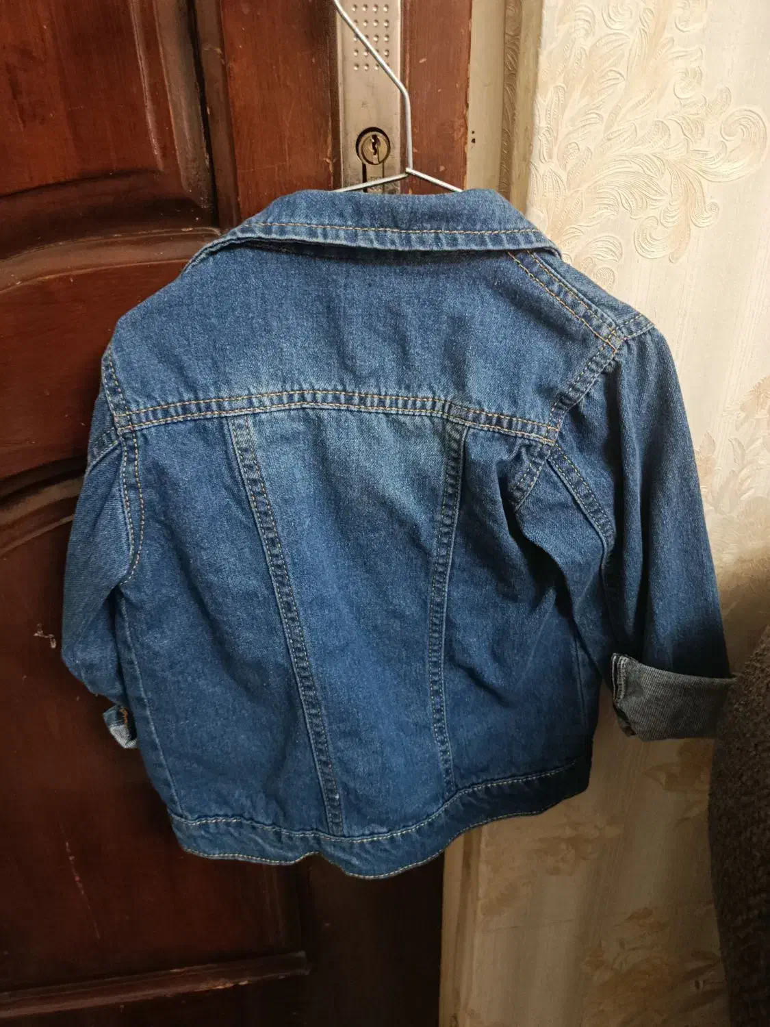 لباس پسرانه|کفش و لباس بچه|باقرشهر, |دیوار