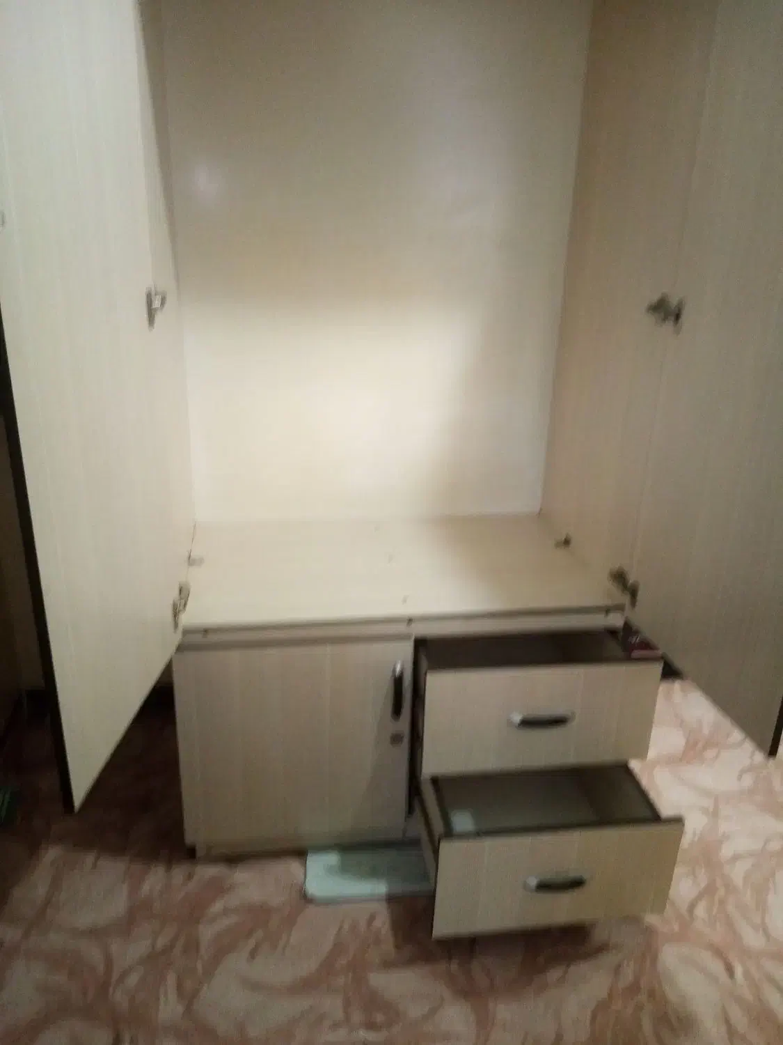 کمد تمیز و سالم|جاکفشی، کمد، دراور|بانه, |دیوار