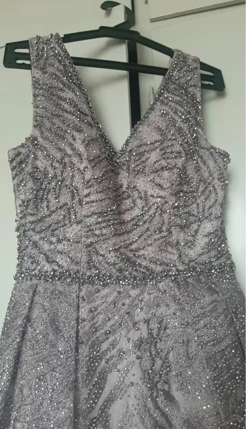 لباس تمام سنگ مناسب عروس و فامیل نزدیک سایز 38 42|لباس|ری, سرتخت|دیوار