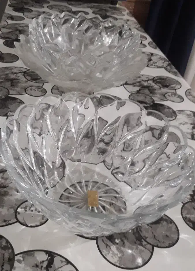 سرویس کریستال درحدنو|ظروف سرو و پذیرایی|تربت جام, میان جام|دیوار