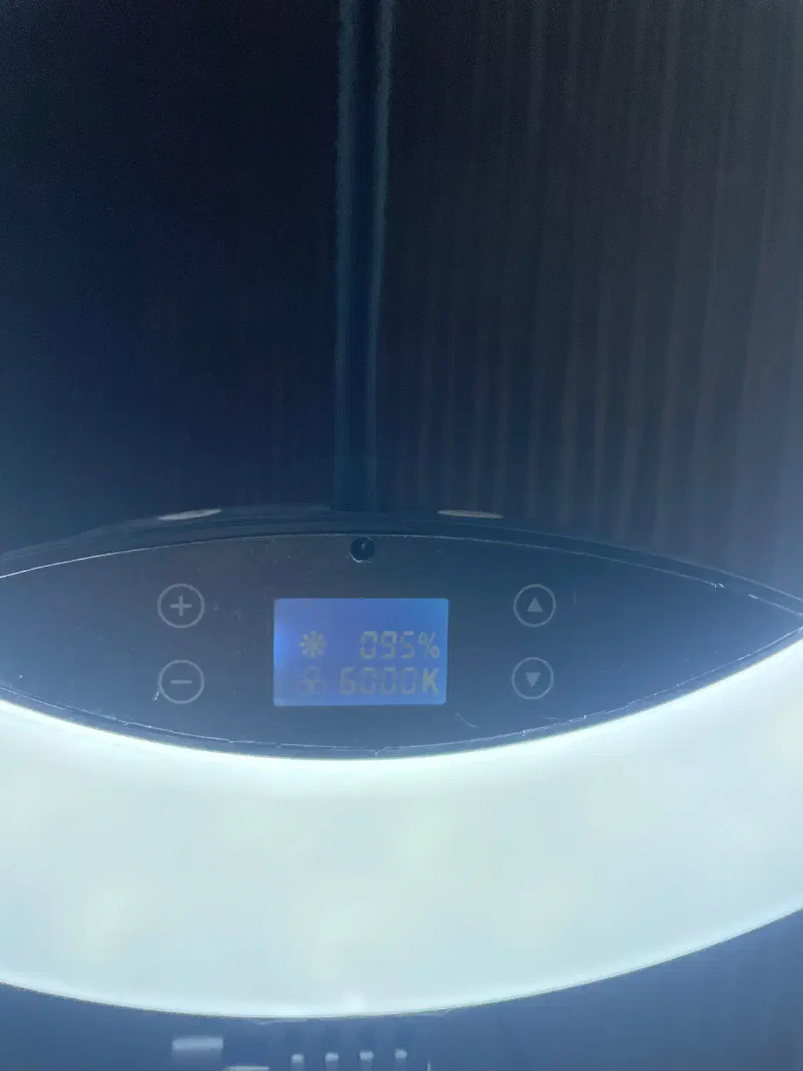 رینگ لایت Jmari در حد نو|دوربین عکاسی و فیلم‌برداری|رشت, گیل|دیوار