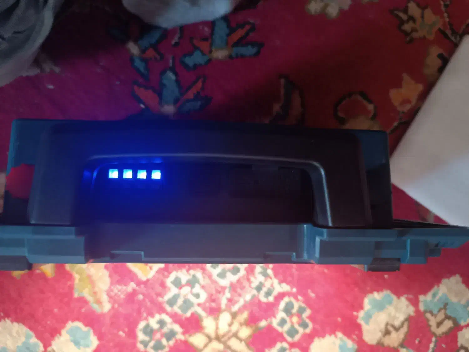 پرژکتور شارژی با پنل خورشیدی  پاور هم داره 200w|لامپ و چراغ|دامغان, |دیوار