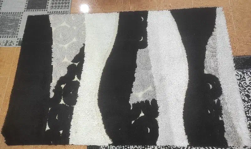 فرش چهار متری|فرش|لاهیجان, انقلاب|دیوار