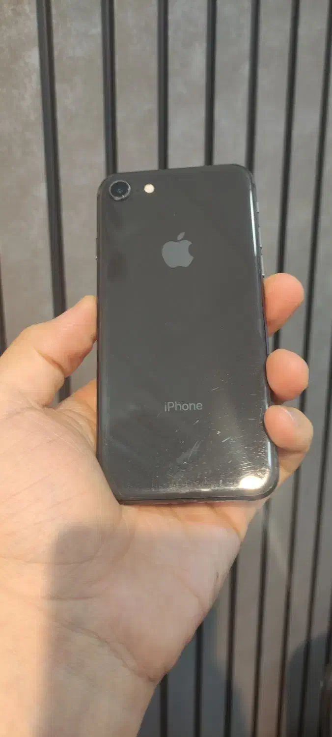 آیفون 8 64 GiG|موبایل|گنبد کاووس, |دیوار