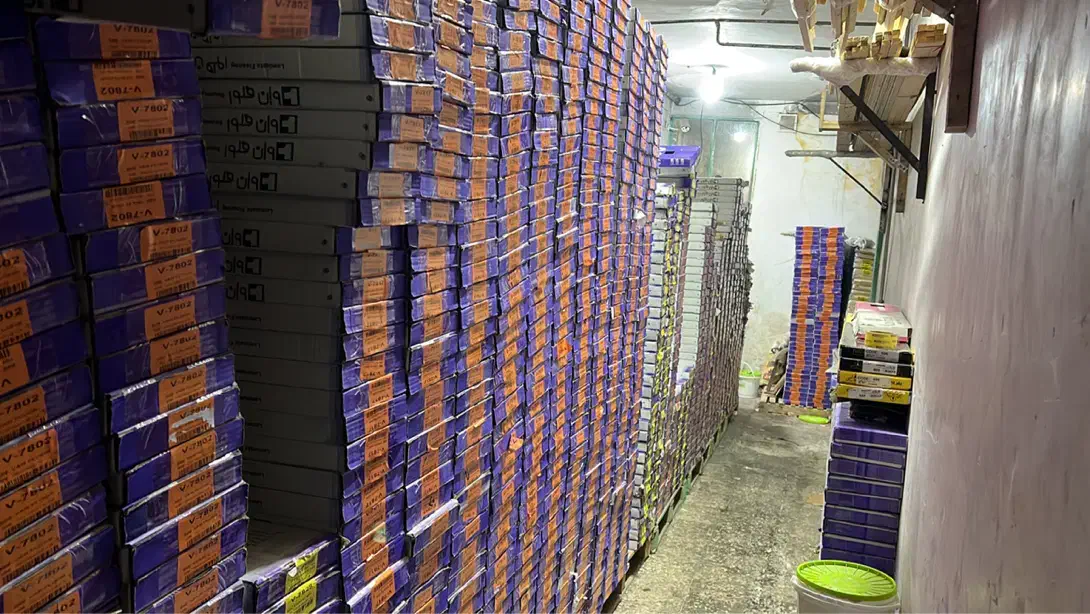 پخش انواع کف پوش و لمینت بصورت عمده و‌خرده|خدمات پیشه و مهارت|تهران, بهداشت|دیوار