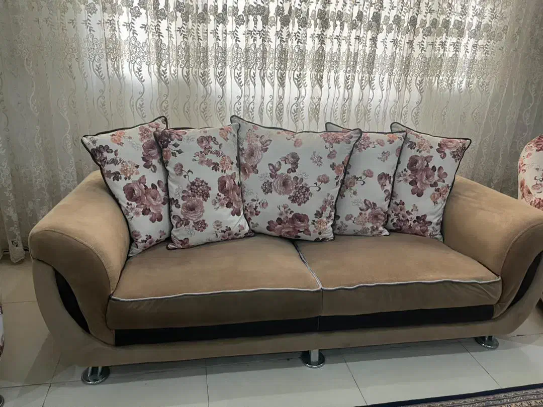 مبل راحتی|مبلمان خانگی و میز عسلی|کرج, حاجی آباد|دیوار