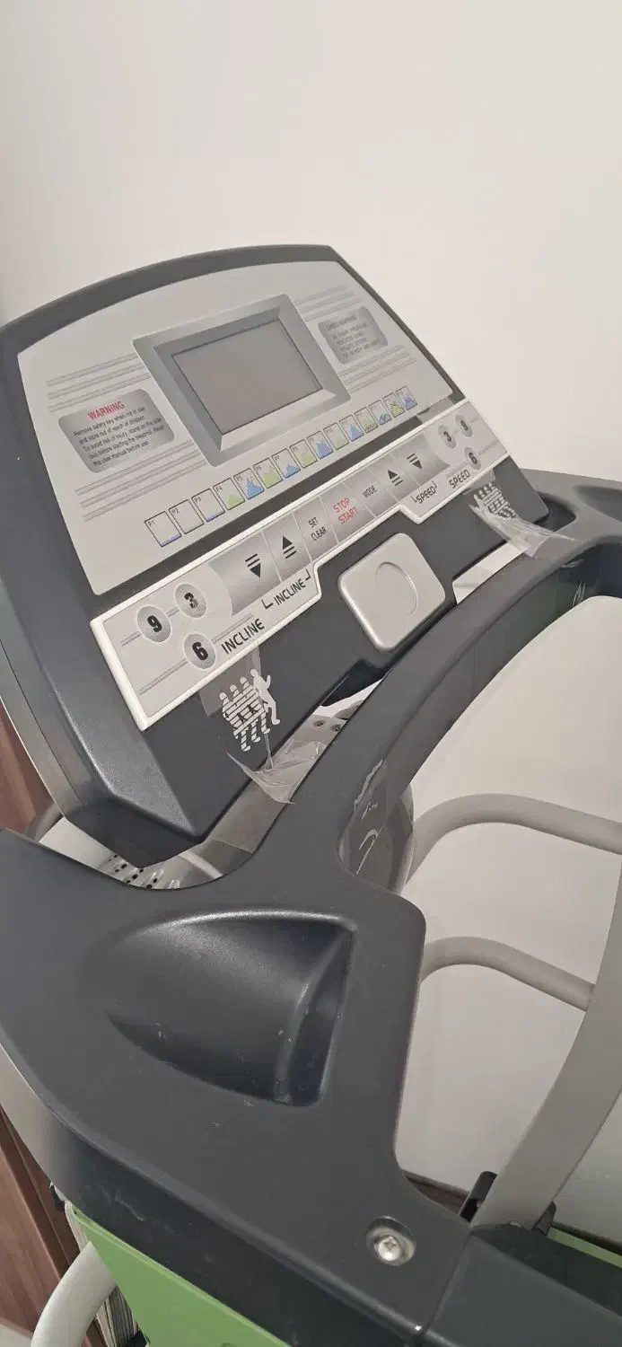 تردمیل در حد نو|تجهیزات ورزشی|قم, زنبیل آباد|دیوار