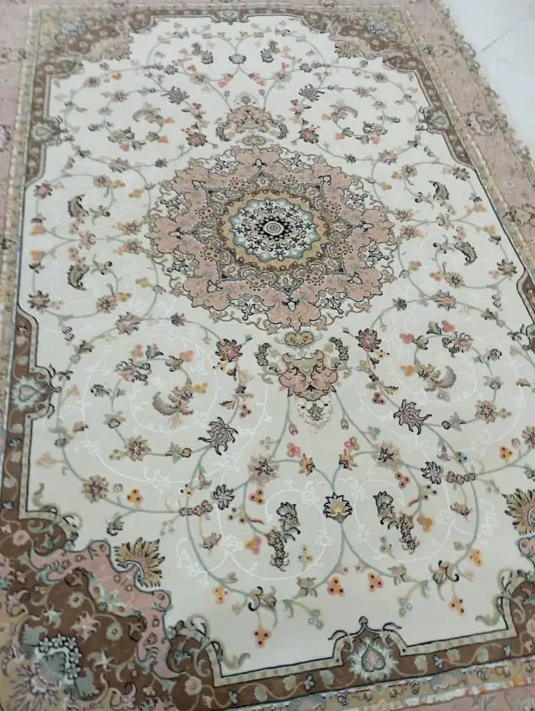 ۲ تا فرش ۶متری|فرش|قرچک, میرزائی شمالی|دیوار