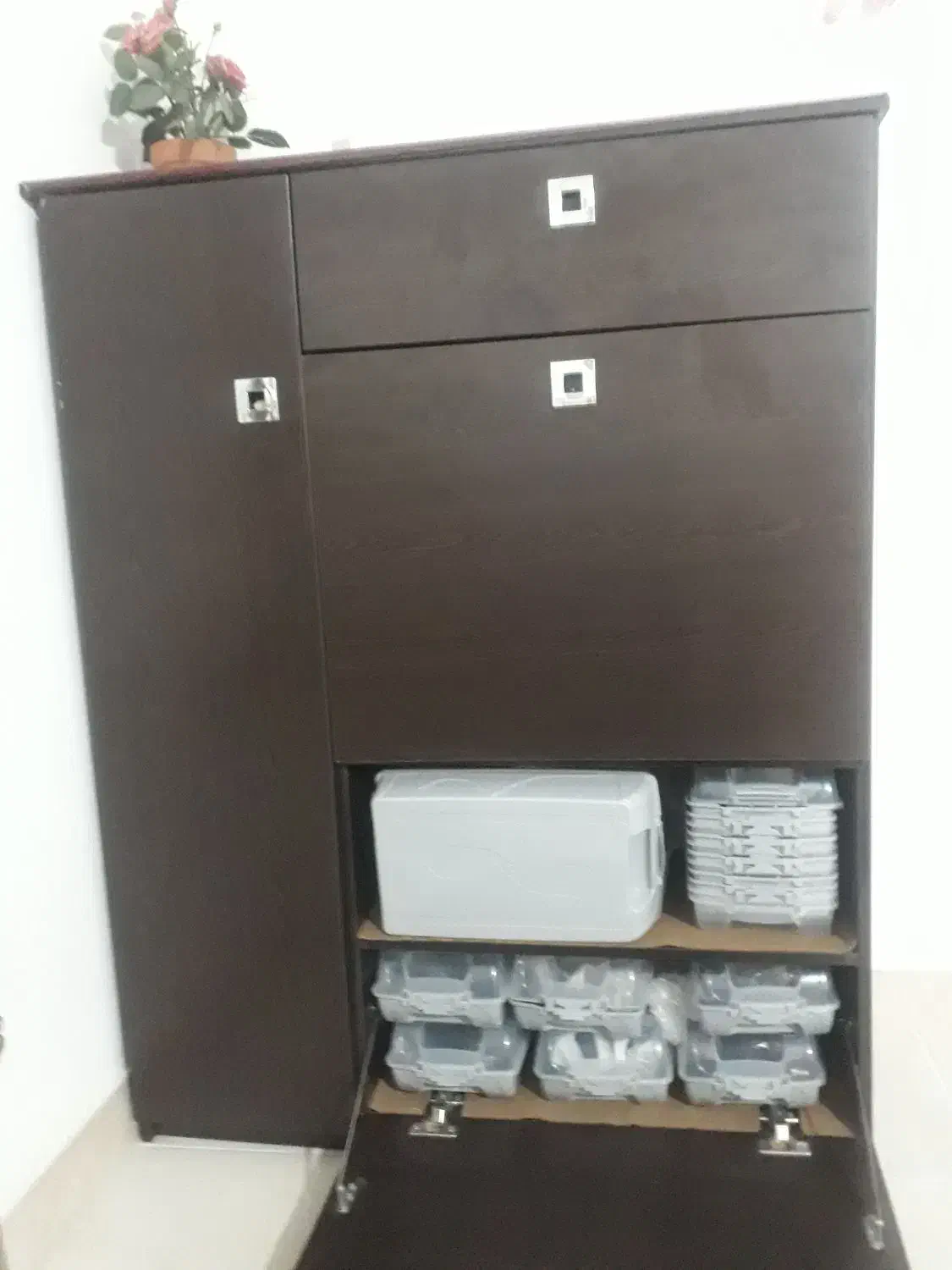 جاکفشی|جاکفشی، کمد، دراور|پاکدشت, پاکدشت (مامازند)|دیوار