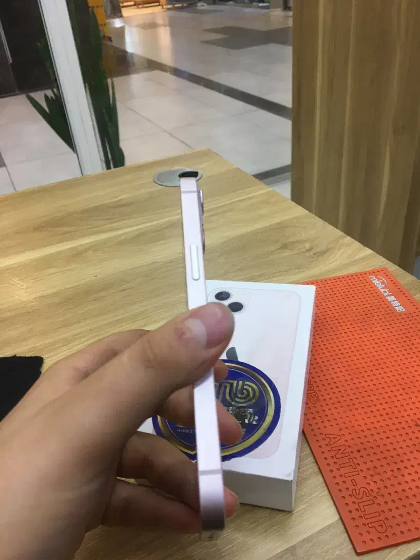 آیفون 13 نرمال مشابه نو باتری 97|موبایل|تهران, باشگاه نفت|دیوار