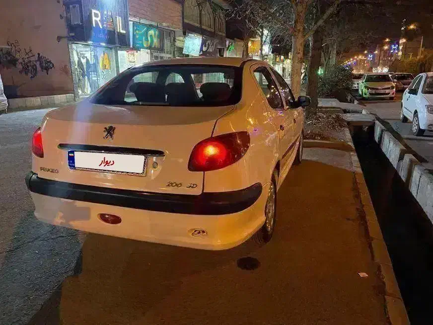 ۲۰۶ وی ۸ در حد صفر|خودرو سواری و وانت|مشهد, احمدآباد|دیوار