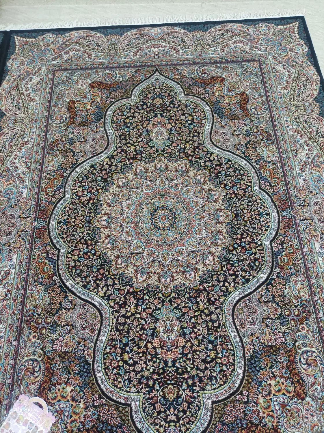 فرش 700شانه|فرش|مهاباد (آذربایجان غربی), |دیوار