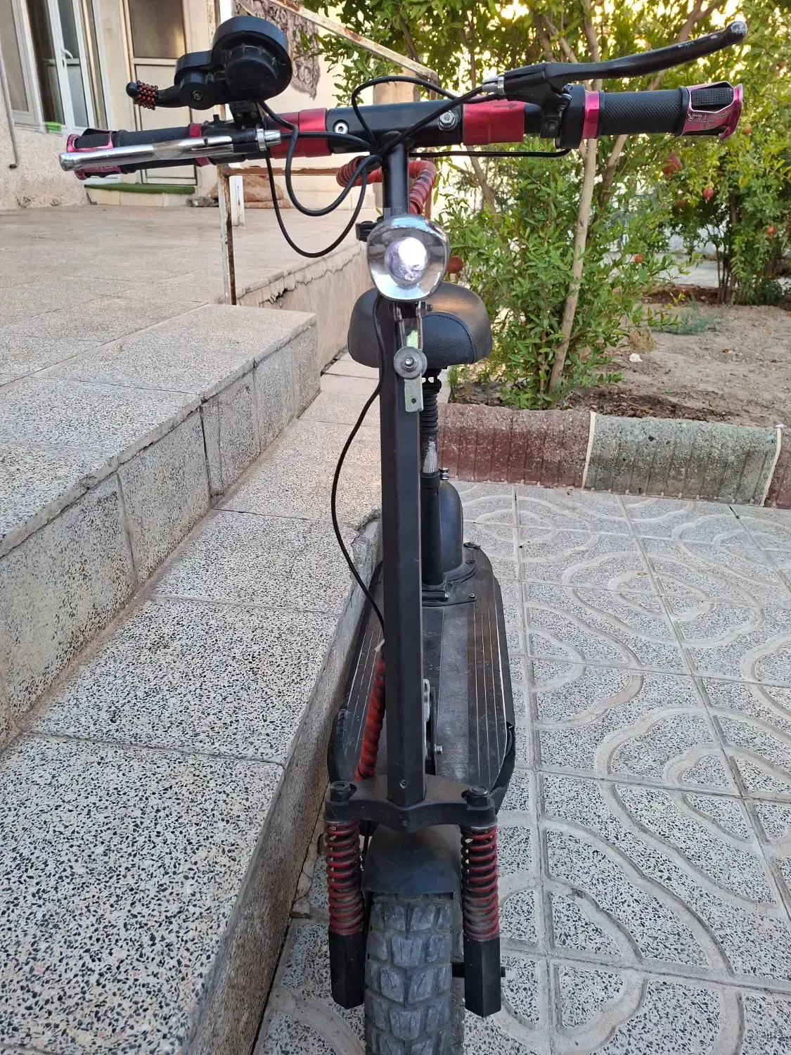 اسکوتر برقی درحد تمام وسایل ارجینال|دوچرخه، اسکیت، اسکوتر|پلنگ آباد, |دیوار