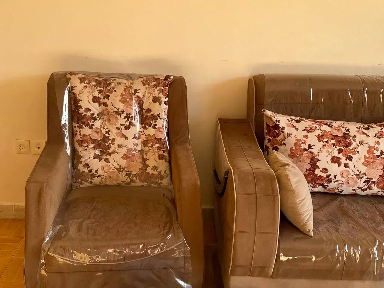 مبلمان فروشی|مبلمان خانگی و میز عسلی|اصفهان, سپاهانشهر|دیوار