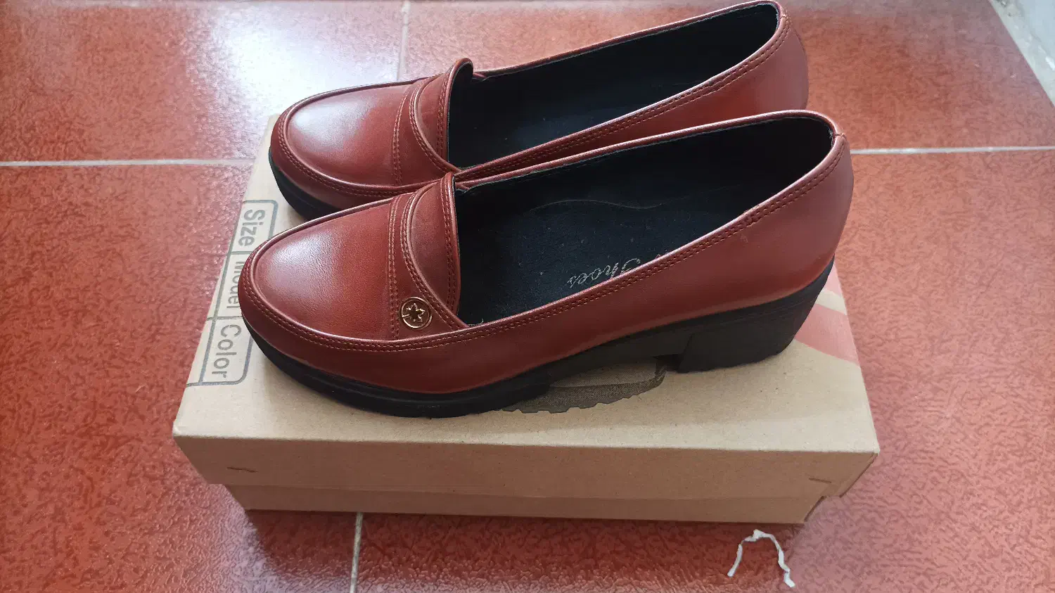 کفش زنانه|کیف، کفش، کمربند|سبزوار, شرق کال شمالی|دیوار