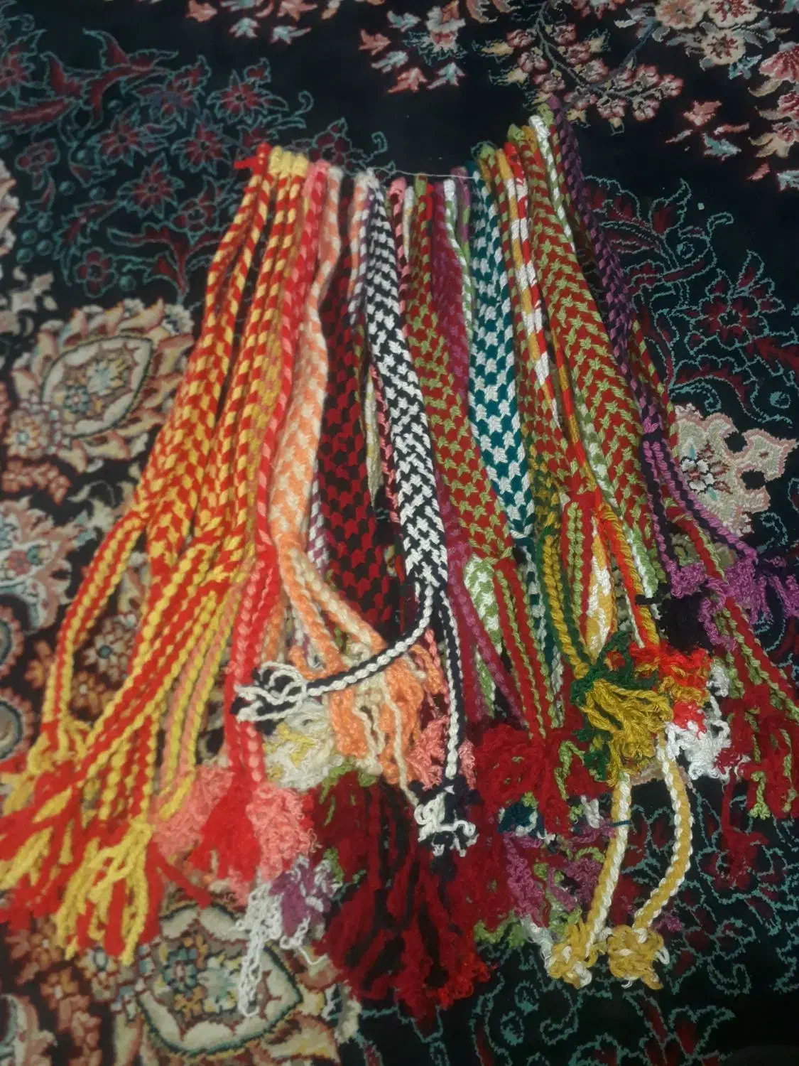 بند زنگوله|لوازم خیاطی و بافتنی|نجفآباد, منتظری جنوبی|دیوار