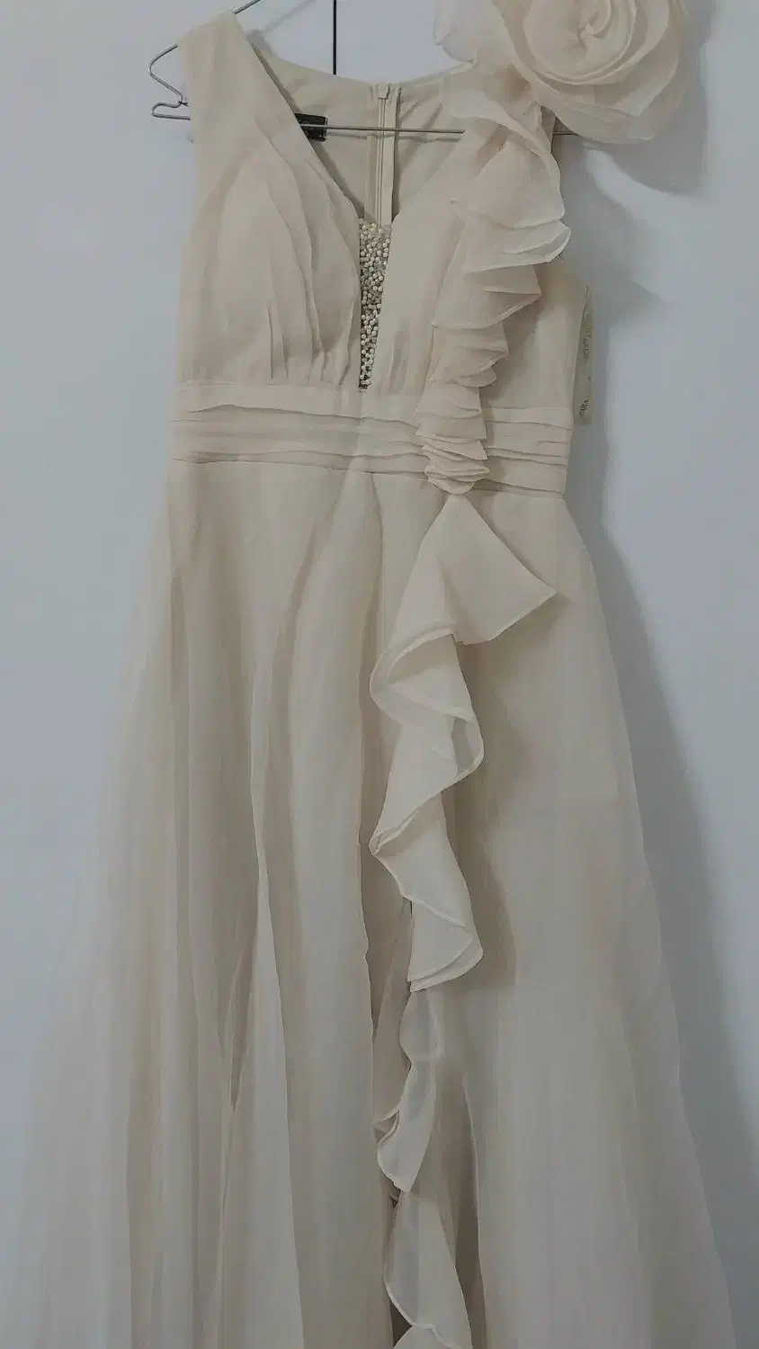 پیراهن مجلسی|لباس|مشهد, مصلی (کارمندان اول)|دیوار