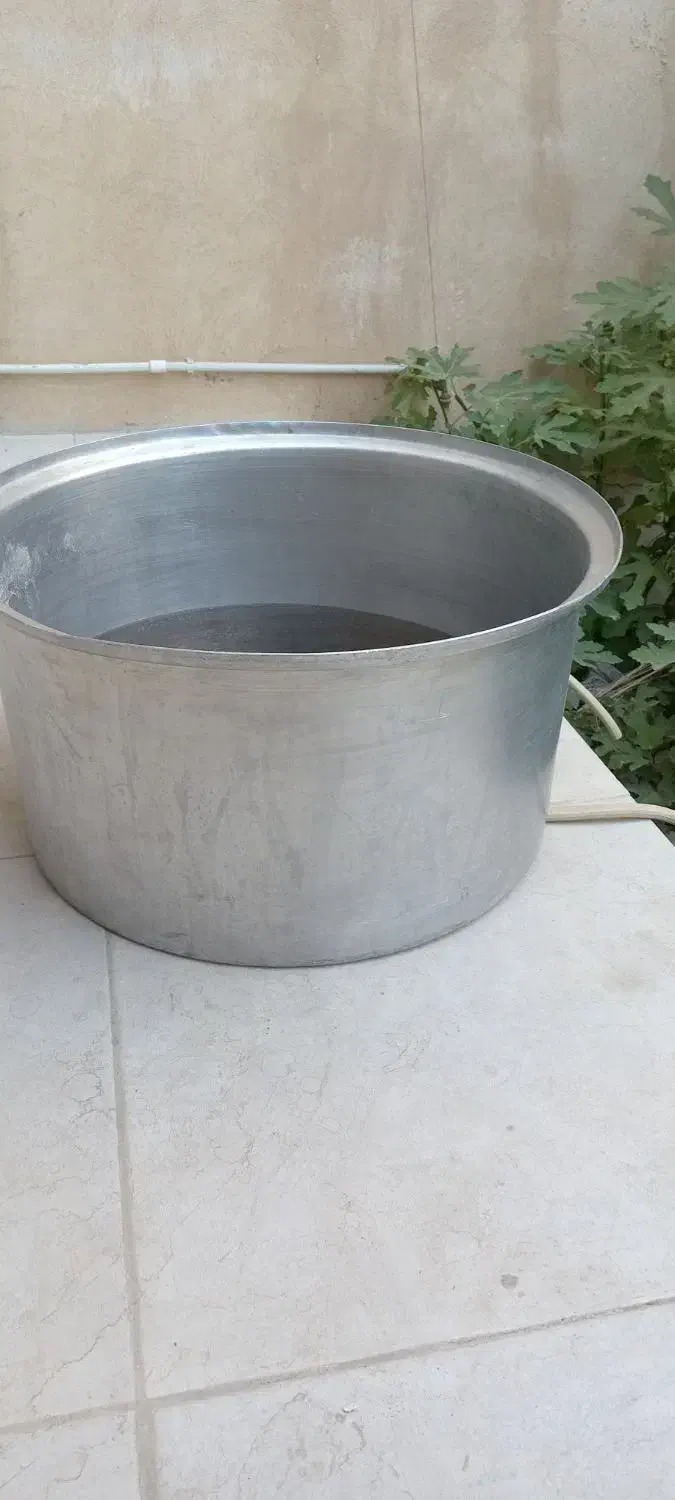 دیگ نذری|ظروف پخت‌وپز|کرمانشاه, |دیوار