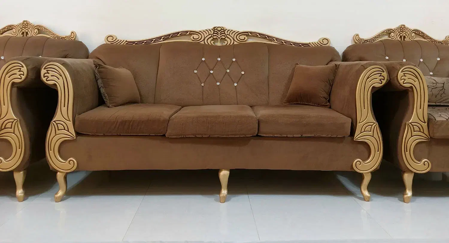 مبلمان سلطنتی راحتی در حد نو|مبلمان خانگی و میز عسلی|ایلام, |دیوار