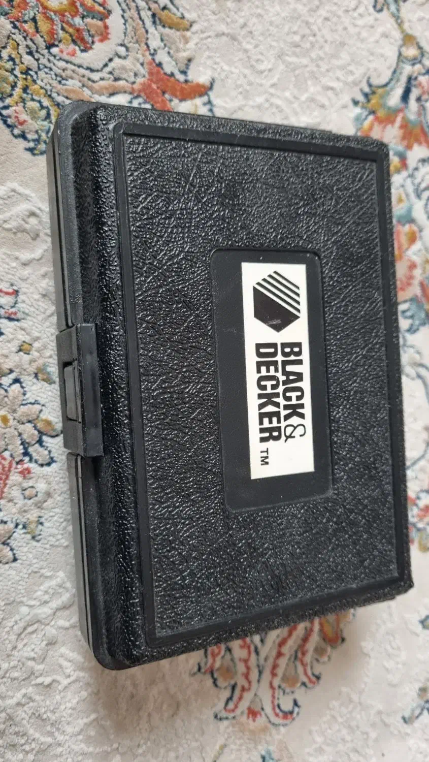 ست ۵ عددی مته گرد بر بلک اند دکر آمریکای|ابزارآلات|پرند, فاز ۲|دیوار