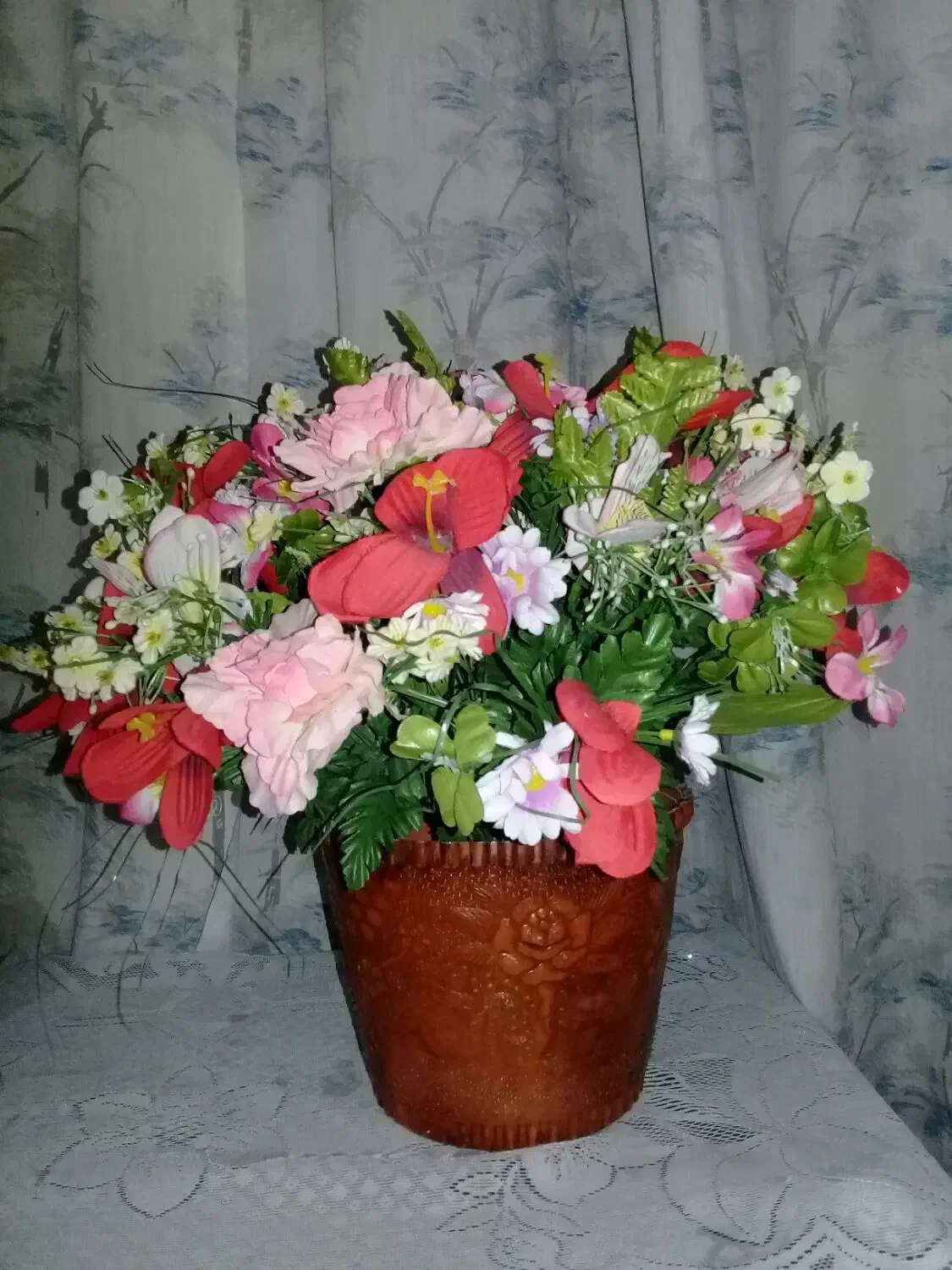 گل مصنوعی|گل مصنوعی|شاهین‌شهر, فردوسی|دیوار