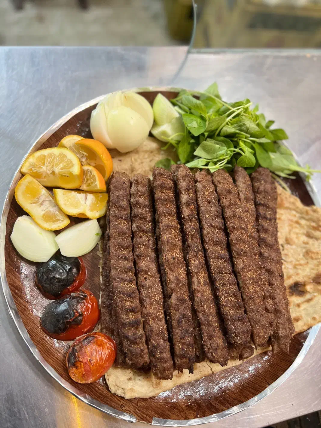 استخدام نیرویه ساده کبابی|استخدام خدمات فروشگاه و رستوران|شهرکرد, |دیوار