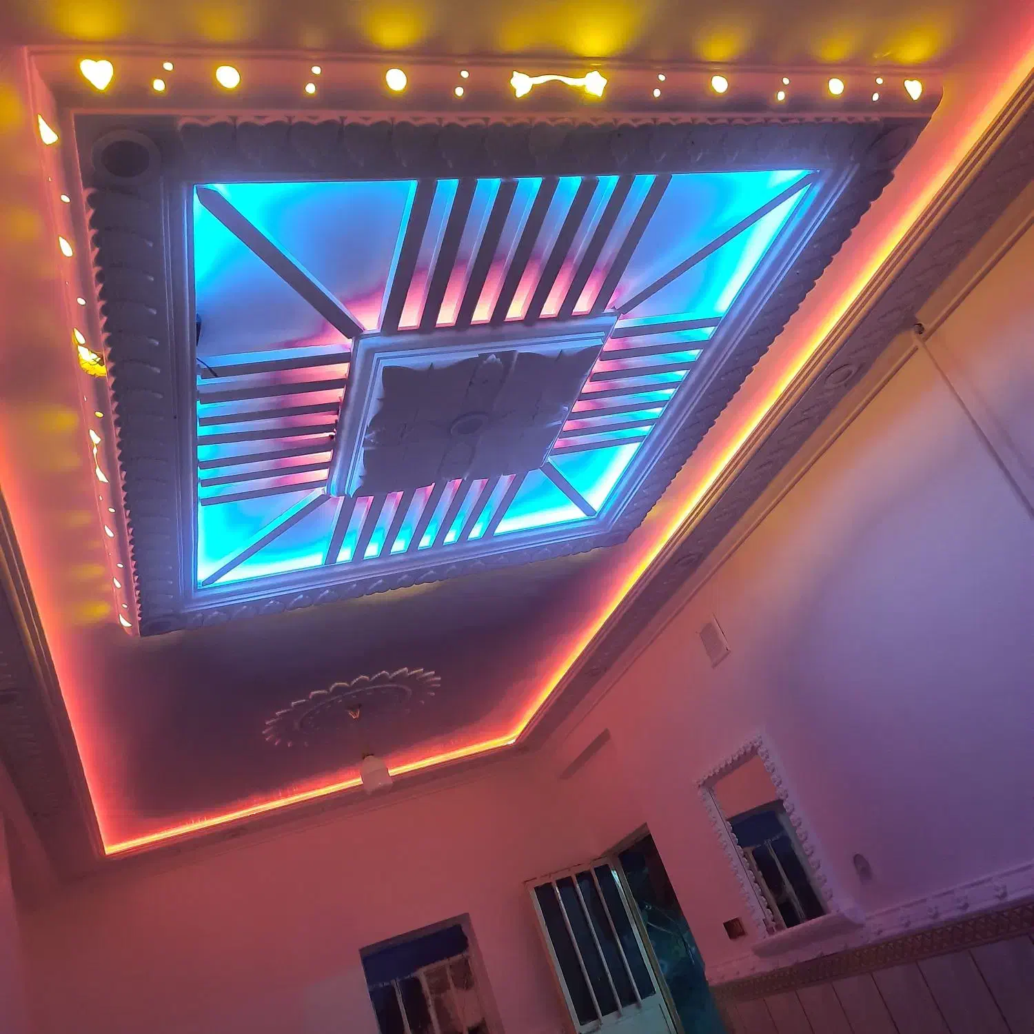 لوله کشی آب فاضلاب وبرق کشی نصب پمپ آبگرمکن|خدمات پیشه و مهارت|زاهدان, |دیوار