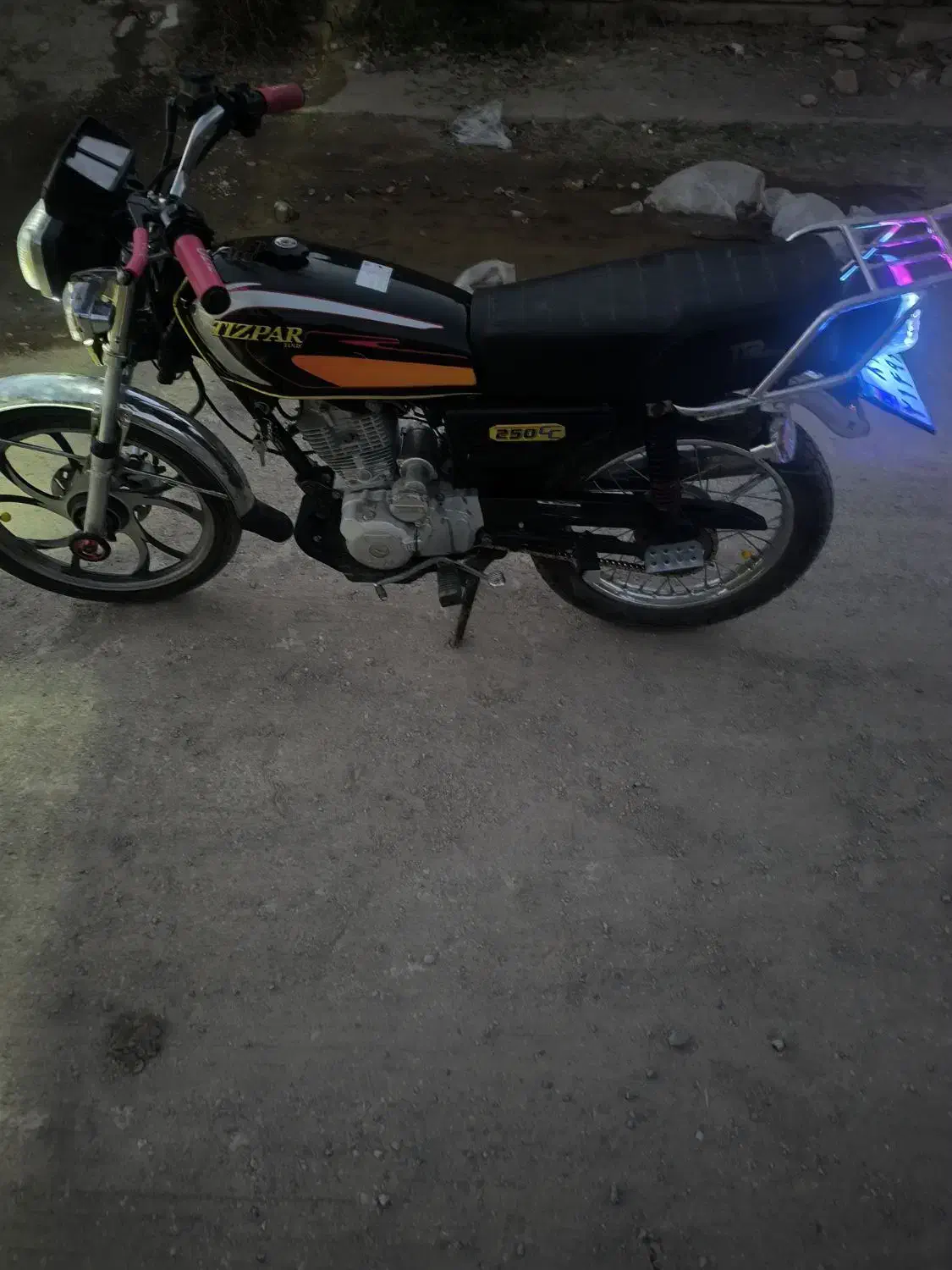 موتور سیکلت 200ccبلوچ|موتورسیکلت|خاش, |دیوار
