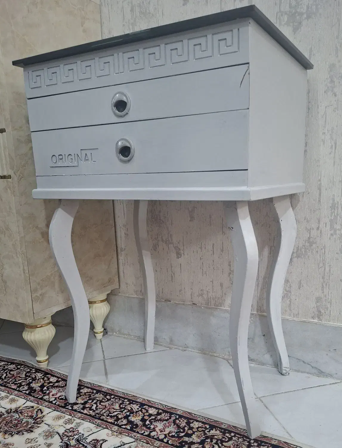 جاقاشقی سالم و خوش رنگ|آبچکان و نظمدهنده ظروف|مشهد, سرافرازان|دیوار