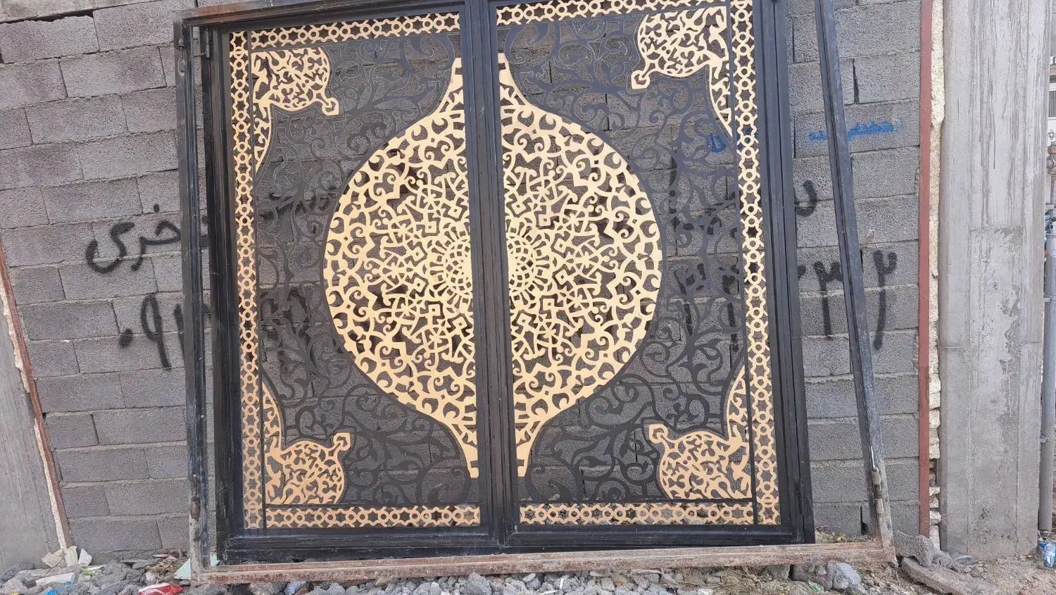 دو عدد درب۲/۵۰در۲/۸۰|مصالح و تجهیزات ساختمان|قروه, |دیوار