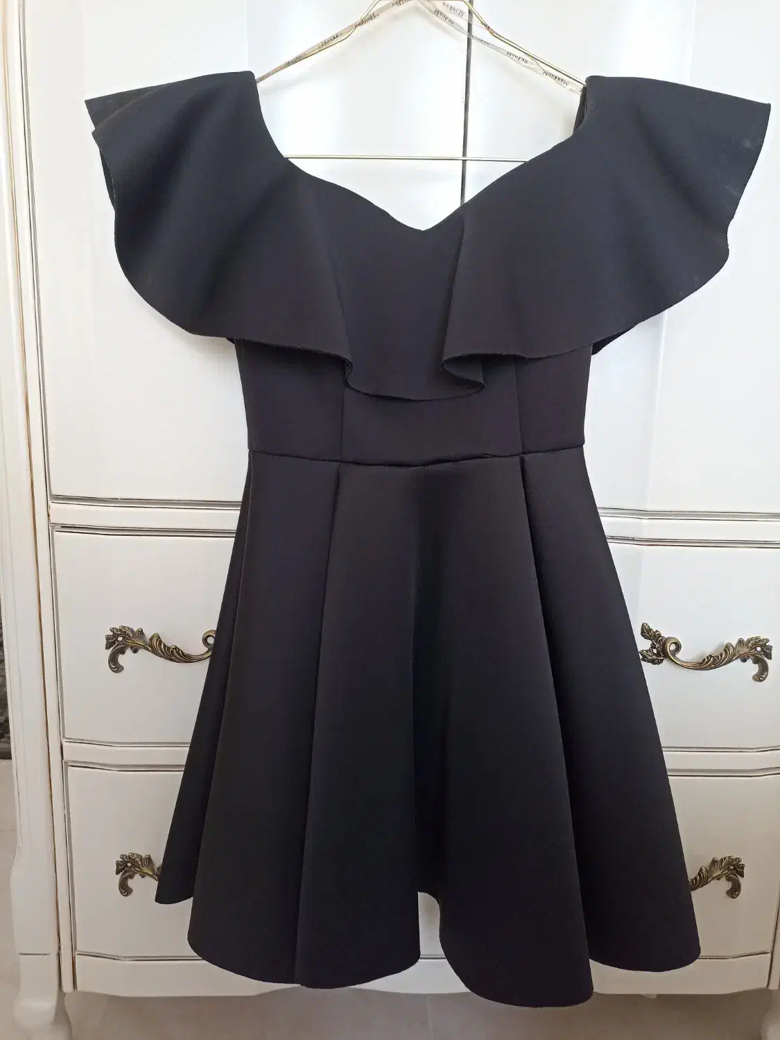 لباس مجلسی|لباس|پردیس, فاز ۵|دیوار