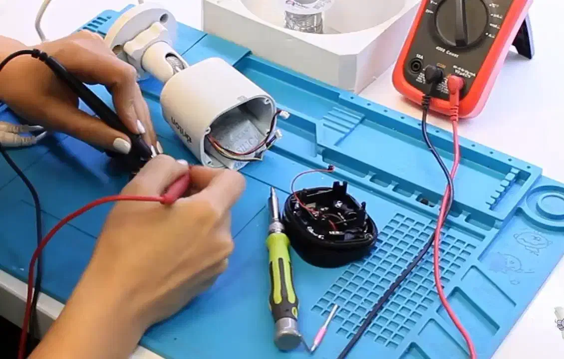 فروش و تعمیر تخصصی دوربین مداربسته و شکستن قفل|دوربین مداربسته|قم, باغ شریفی|دیوار