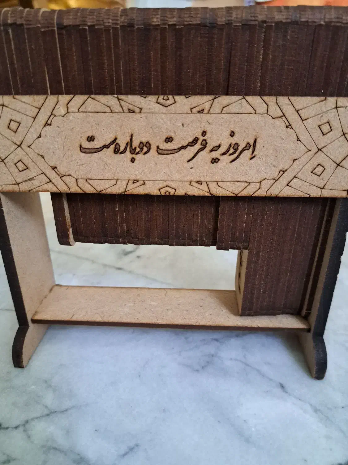 تقویم چوبی سپیدار با جعبه|صنایع دستی و سایر لوازم تزئینی|تهران, سازمان برنامه شمالی|دیوار