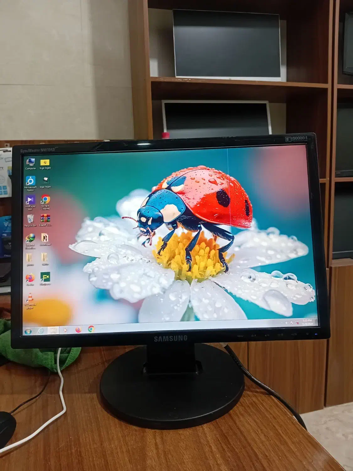 مانیتور ۱۹ اینچ برند محبوب سامسونگ|قطعات و لوازم جانبی رایانه|بابل, |دیوار