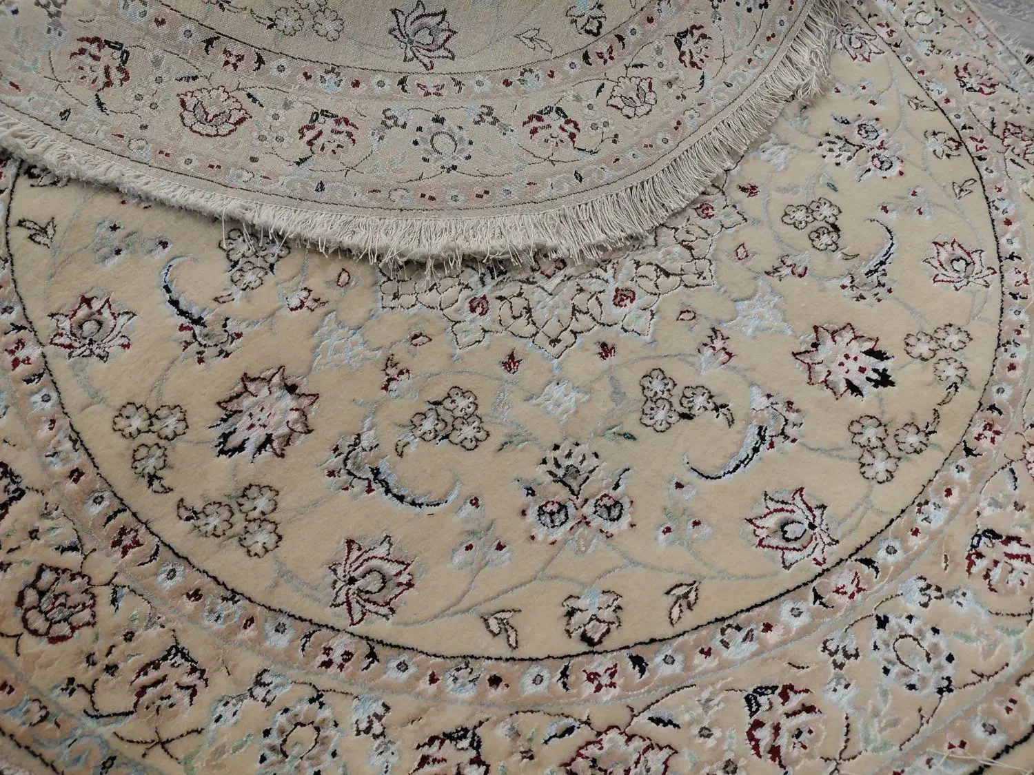 فرش دستبافت|فرش|اصفهان, خرم|دیوار