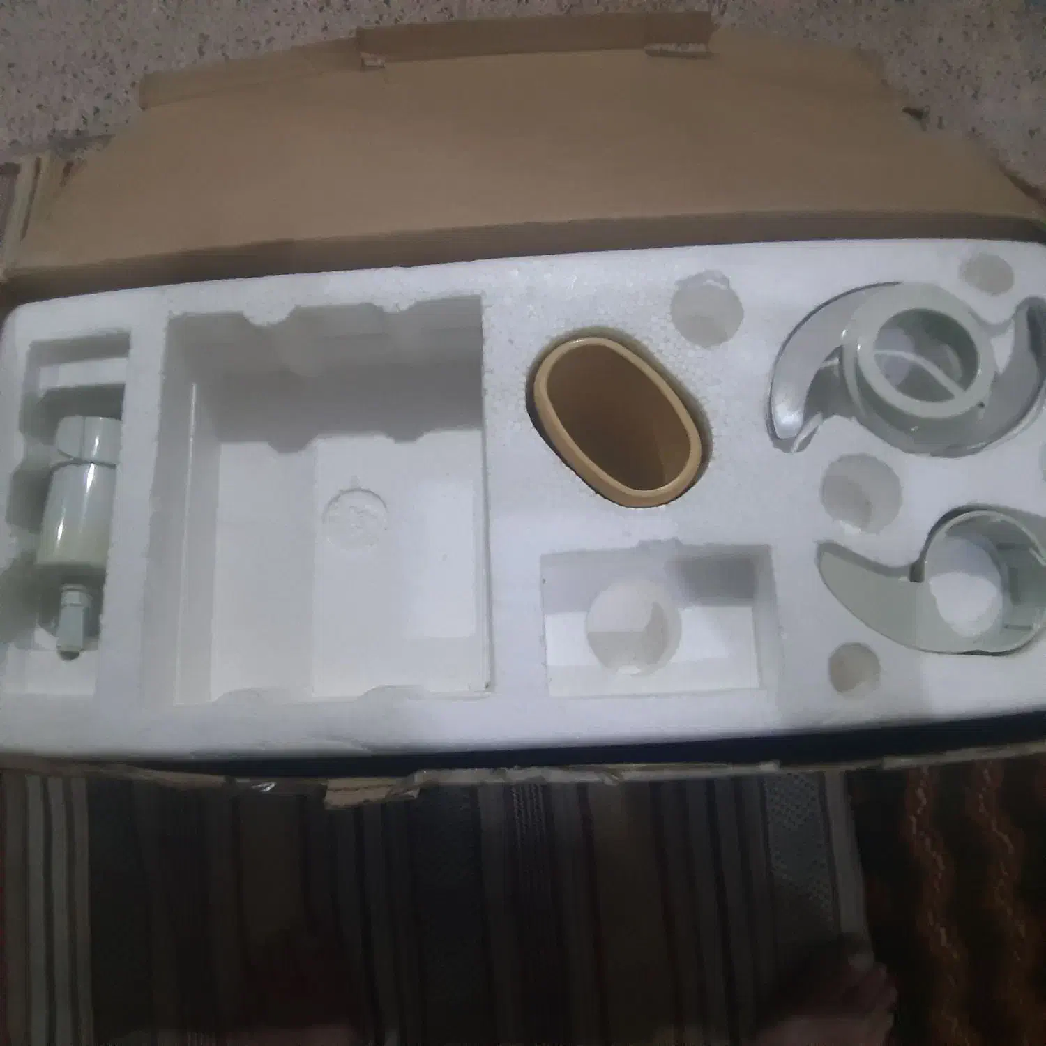 آبمیوه گیر|آبمیوه‌گیر و آب‌مرکبات‌گیر|اردبیل, |دیوار