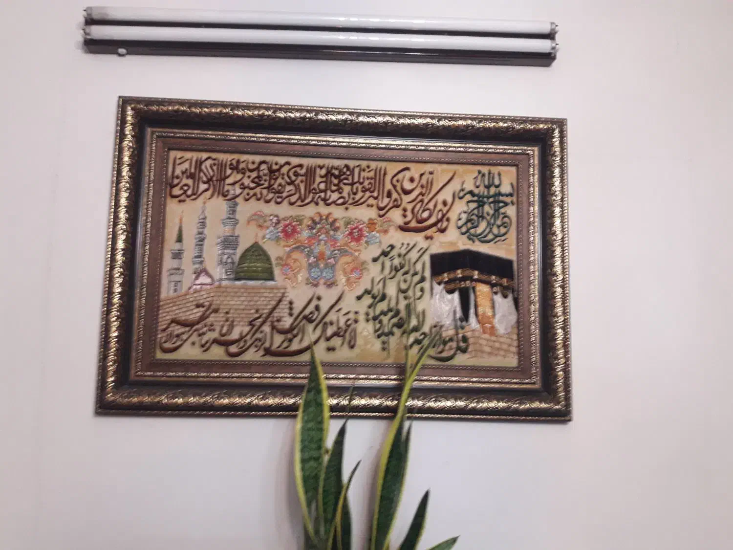 یک عدد تابلو فرش دست بافت گل ابریشم|تابلو فرش|ری, جوانمرد قصاب|دیوار