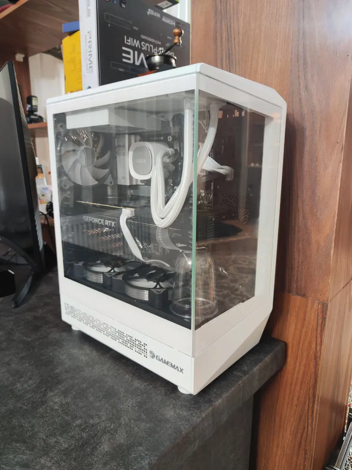 کیس گیم مکس ویستا سفید GAMEMAX VISTA|قطعات و لوازم جانبی رایانه|قم, پردیسان|دیوار