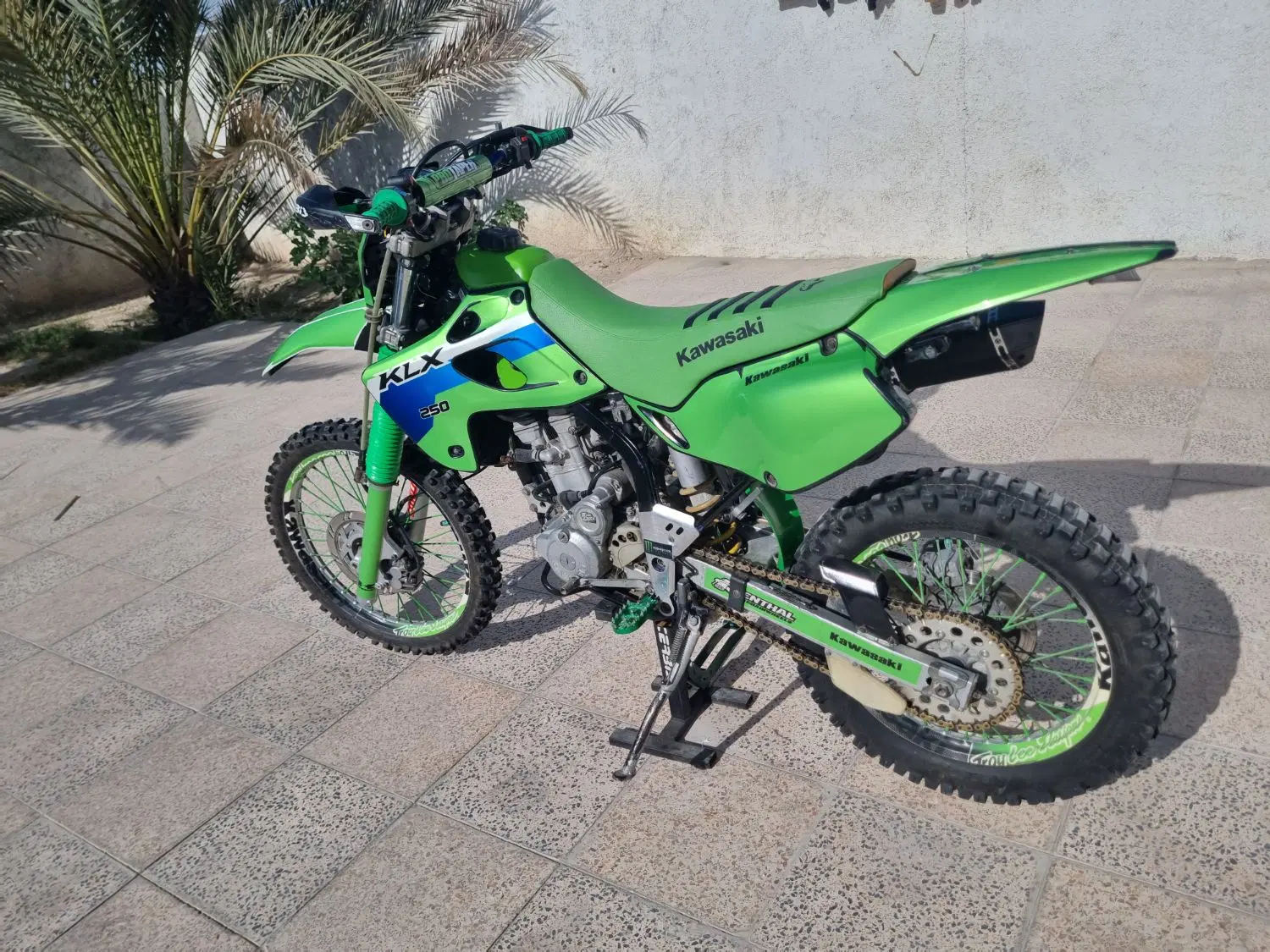 klx250  crm  crf  kx|موتورسیکلت|لامرد, |دیوار