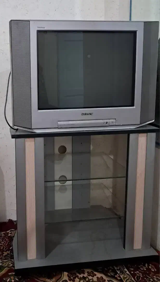 تلویزیون سونی با میز|تلویزیون و پروژکتور|بندرعباس, |دیوار