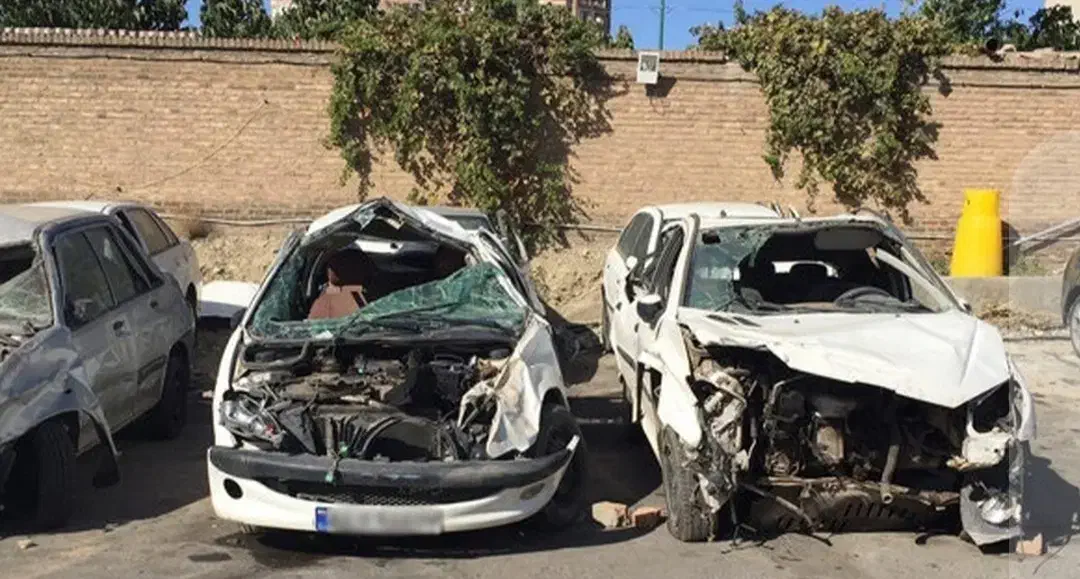 صافکاری و کاربیت و فایبر گلاس و شاستی کشی|خدمات موتور و ماشین|زاهدان, |دیوار