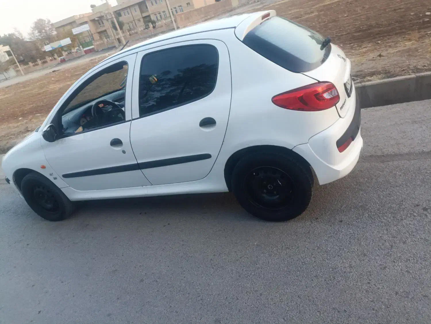 206مدل 93تیپ 5|خودرو سواری و وانت|کوهدشت, |دیوار